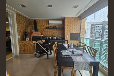 Apartamento à venda com 161m², 3 quartos e 3 vagasEspaço Gourmet