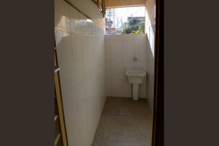 Casa à venda com 54m², 2 quartos e sem vaga