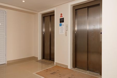 Apartamento à venda com 36m², 1 quarto e sem vaga Apartamento à venda com 36m², 1 quarto e sem vagaÁrea comum