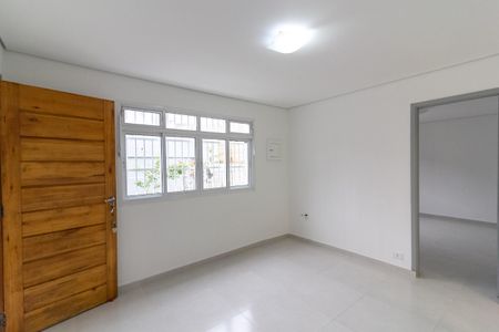 Sala de casa para alugar com 2 quartos, 90m² em Vila Imperio, São Paulo
