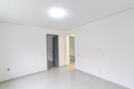 Sala de casa para alugar com 2 quartos, 90m² em Vila Imperio, São Paulo