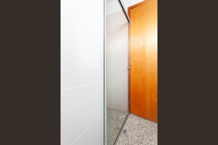 Apartamento à venda com 150m², 3 quartos e 2 vagas Apartamento à venda com 150m², 3 quartos e 2 vagasBanheiro Social 1