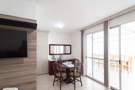 Apartamento à venda com 150m², 3 quartos e 2 vagas Apartamento à venda com 150m², 3 quartos e 2 vagasSala 2