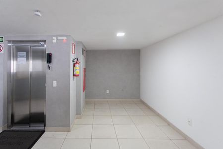Apartamento à venda com 150m², 3 quartos e 2 vagas Apartamento à venda com 150m², 3 quartos e 2 vagasHall de entrada