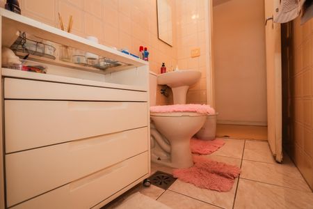 Banheiro de apartamento à venda com 1 quarto, 43m² em Jardim Paulista, São Paulo