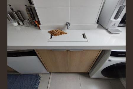 Apartamento à venda com 41m², 2 quartos e 1 vagaÁrea de Serviço