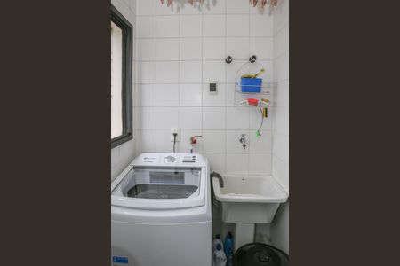 Apartamento à venda com 62m², 2 quartos e 1 vaga Apartamento à venda com 62m², 2 quartos e 1 vagaCozinha e Área de Serviço