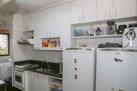 Apartamento à venda com 62m², 2 quartos e 1 vaga Apartamento à venda com 62m², 2 quartos e 1 vagaCozinha e Área de Serviço