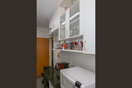 Apartamento à venda com 62m², 2 quartos e 1 vaga Apartamento à venda com 62m², 2 quartos e 1 vagaCozinha e Área de Serviço