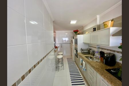 Apartamento para alugar com 82m², 2 quartos e 2 vagas Apartamento para alugar com 82m², 2 quartos e 2 vagasCozinha