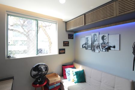 Apartamento à venda com 95m², 3 quartos e 2 vagasQuarto 2