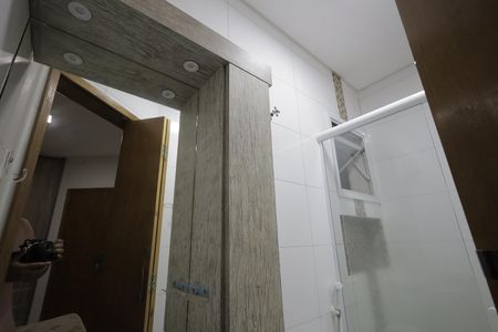 Apartamento à venda com 50m², 2 quartos e 1 vaga Apartamento à venda com 50m², 2 quartos e 1 vagaBanheiro da Suíte