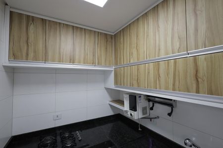 Apartamento à venda com 50m², 2 quartos e 1 vaga Apartamento à venda com 50m², 2 quartos e 1 vagaCozinha