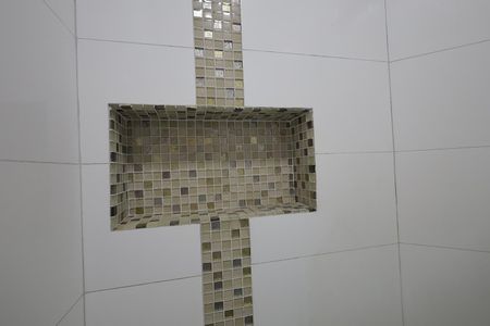 Apartamento à venda com 50m², 2 quartos e 1 vaga Apartamento à venda com 50m², 2 quartos e 1 vagaBanheiro Social