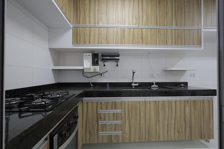 Apartamento à venda com 50m², 2 quartos e 1 vaga Apartamento à venda com 50m², 2 quartos e 1 vagaCozinha