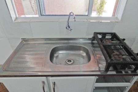 Sala/Cozinha de casa para alugar com 1 quarto, 70m² em Vila Brasilandia, São Paulo