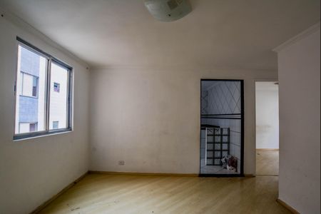 Sala de apartamento à venda com 2 quartos, 56m² em Conjunto Residencial Planeta, Santo André