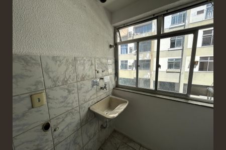 Apartamento para alugar com 60m², 2 quartos e 1 vagaÁrea de Serviço