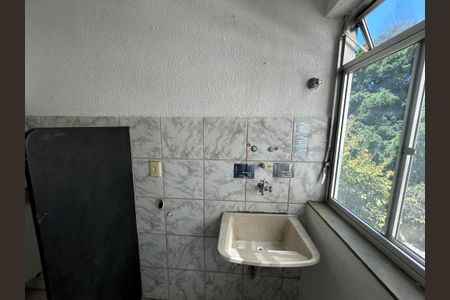 Apartamento para alugar com 60m², 2 quartos e 1 vagaÁrea de Serviço