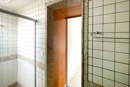 Apartamento à venda com 73m², 2 quartos e 2 vagas Apartamento à venda com 73m², 2 quartos e 2 vagasBanheiro Social