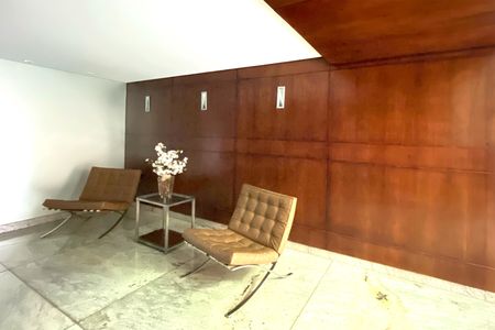 Apartamento à venda com 73m², 2 quartos e 2 vagas Apartamento à venda com 73m², 2 quartos e 2 vagasHall social