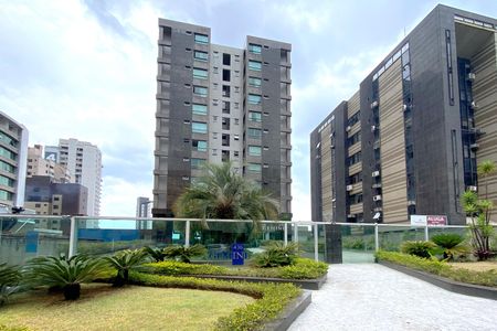 Apartamento à venda com 73m², 2 quartos e 2 vagas Apartamento à venda com 73m², 2 quartos e 2 vagasFachada