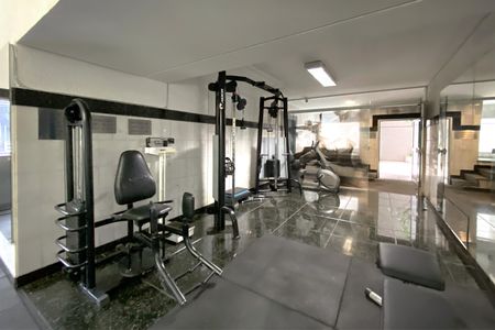 Apartamento à venda com 73m², 2 quartos e 2 vagas Apartamento à venda com 73m², 2 quartos e 2 vagasÁrea comum - Academia