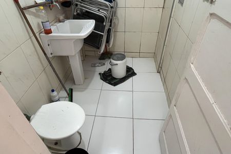 Studio para alugar com 23m², 1 quarto e sem vaga Studio para alugar com 23m², 1 quarto e sem vagaBanheiro