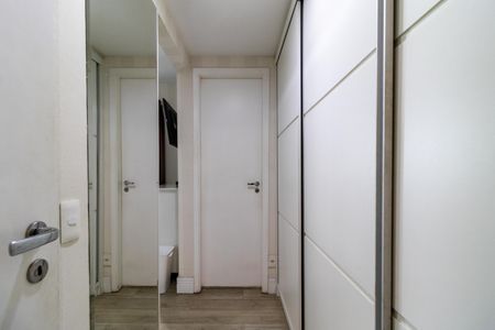 Apartamento à venda com 93m², 3 quartos e 2 vagas Apartamento à venda com 93m², 3 quartos e 2 vagasSuíte