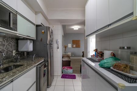 Apartamento à venda com 93m², 3 quartos e 2 vagas Apartamento à venda com 93m², 3 quartos e 2 vagasCozinha