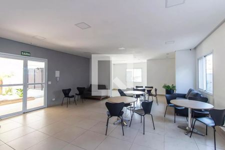 Apartamento à venda com 39m², 2 quartos e 1 vaga Apartamento à venda com 39m², 2 quartos e 1 vagaÁrea comum - Salão de festas