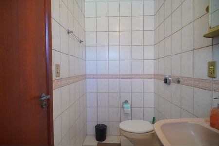 Banheiro de apartamento para alugar com 1 quarto, 30m² em Vila Nova, Novo Hamburgo