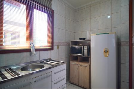 Cozinha de apartamento para alugar com 1 quarto, 30m² em Vila Nova, Novo Hamburgo