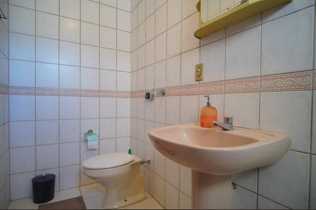 Banheiro de apartamento para alugar com 1 quarto, 30m² em Vila Nova, Novo Hamburgo