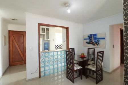 Apartamento à venda com 62m², 3 quartos e 1 vaga Apartamento à venda com 62m², 3 quartos e 1 vagaSala