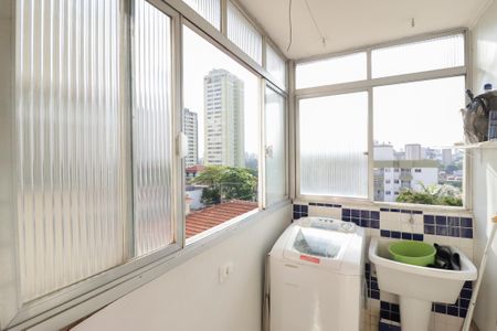 Apartamento à venda com 62m², 3 quartos e 1 vaga Apartamento à venda com 62m², 3 quartos e 1 vagaCozinha e Área de Serviço