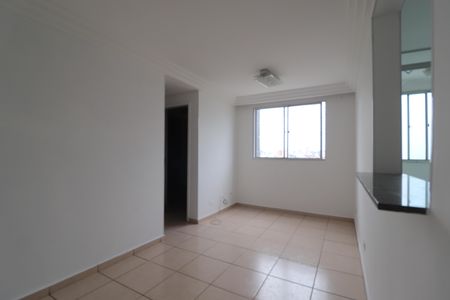 Sala de apartamento para alugar com 2 quartos, 44m² em Parque Sao Vicente, Santo André