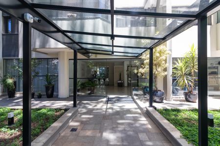 Apartamento à venda com 121m², 3 quartos e 2 vagasEntrada