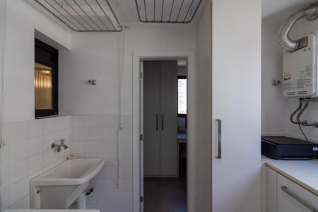 Apartamento à venda com 121m², 3 quartos e 2 vagasÁrea de Serviço