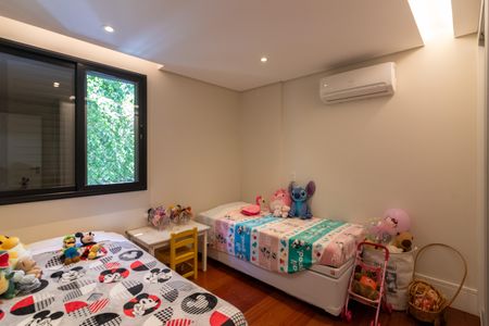 Apartamento à venda com 121m², 3 quartos e 2 vagasQuarto 2