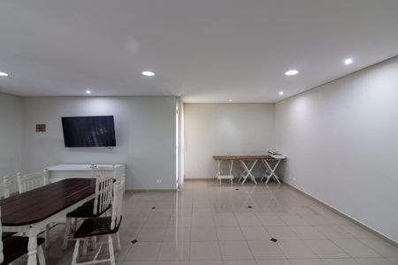 Apartamento à venda com 121m², 3 quartos e 2 vagasÁrea comum - Salão de festas