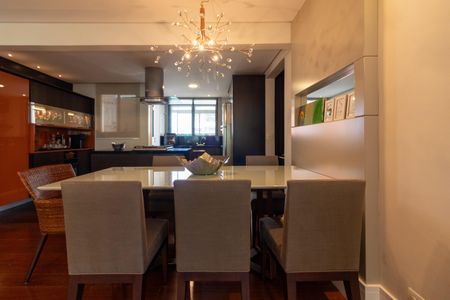 Apartamento à venda com 121m², 3 quartos e 2 vagasSala de Jantar