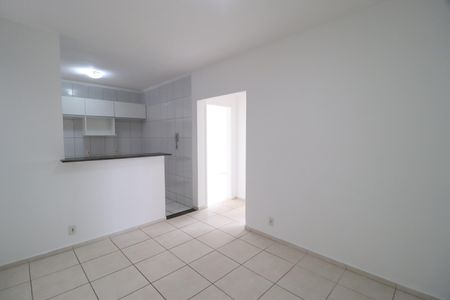 Sala de apartamento para alugar com 2 quartos, 54m² em Shopping Park, Uberlândia