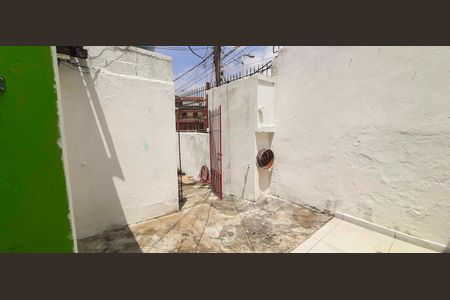 Casa para alugar com 80m², 1 quarto e sem vaga Casa para alugar com 80m², 1 quarto e sem vagaÁrea Externa