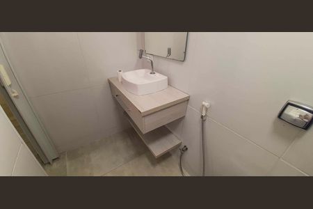 Casa para alugar com 80m², 1 quarto e sem vaga Casa para alugar com 80m², 1 quarto e sem vagaBanheiro da Suíte