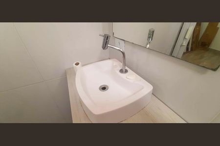 Casa para alugar com 80m², 1 quarto e sem vaga Casa para alugar com 80m², 1 quarto e sem vagaBanheiro da Suíte