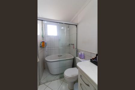 Apartamento à venda com 134m², 4 quartos e 3 vagas Apartamento à venda com 134m², 4 quartos e 3 vagasBanheiro da Suíte