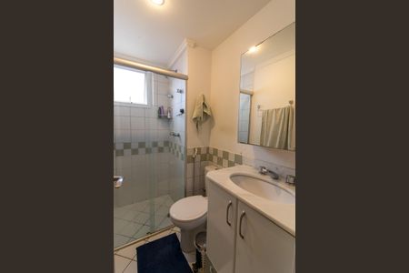 Apartamento à venda com 134m², 4 quartos e 3 vagas Apartamento à venda com 134m², 4 quartos e 3 vagasBanheiro 1