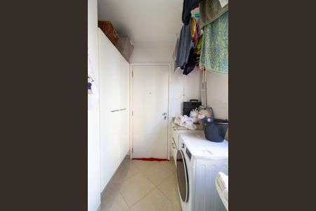 Apartamento à venda com 134m², 4 quartos e 3 vagas Apartamento à venda com 134m², 4 quartos e 3 vagasÁrea de Serviço