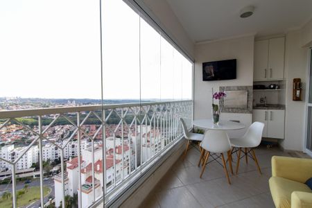 Apartamento à venda com 134m², 4 quartos e 3 vagas Apartamento à venda com 134m², 4 quartos e 3 vagasVaranda
